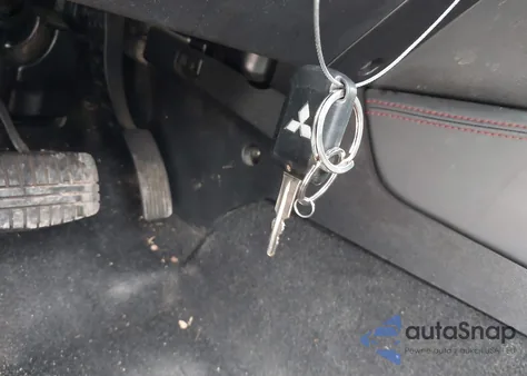 2019 Mitsubishi Outlander Sport 2.0 Es z USA, uszkodzony, nr VIN JA4AP3AU1KU017639